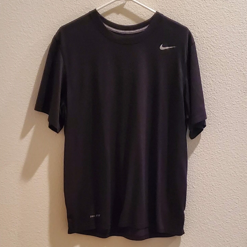 Nike Dri-Fit Short Sleeve Running/Workout shirt
